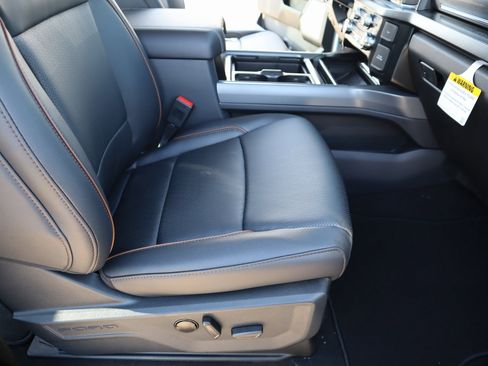 New 2026 Ford F250 Lariat w/ Black Appearance Package image 15