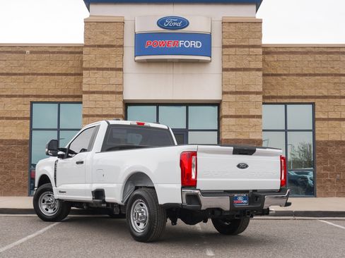 New 2026 Ford F350 XL w/ XL Chrome Package RWD image 8