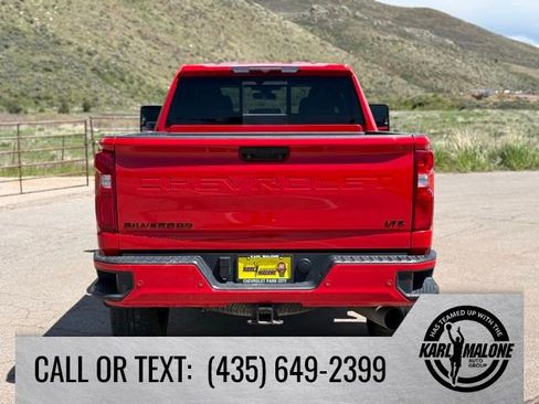 Used 2023 Chevrolet Silverado 3500 LTZ w/ LTZ Plus Package AWD/4WD image 4