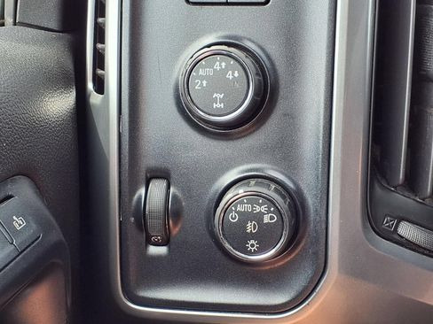 Used 2014 Chevrolet Silverado 1500 LTZ Z71 AWD/4WD image 28