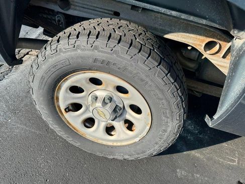 Used 2009 Chevrolet Silverado 1500 W/T image 4