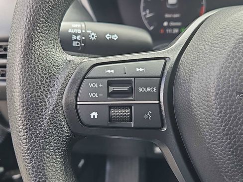 Used 2024 Honda HR-V LX image 19