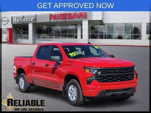 Used 2025 Chevrolet Silverado 1500 Custom w/ LPO, Dark Essentials Package RWD image 1
