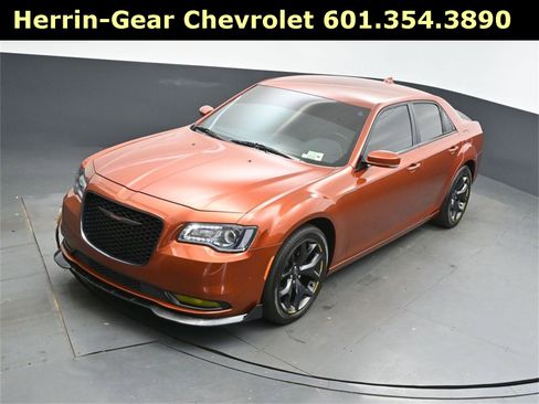 Used 2021 Chrysler 300 S image 30