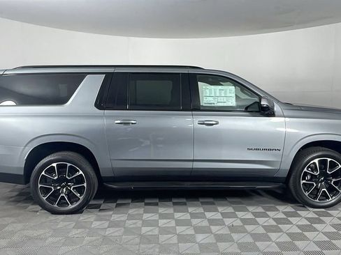 New 2025 Chevrolet Suburban RST w/ Advanced Technology Package image 3