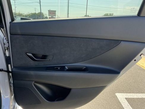 Certified 2025 Hyundai Elantra N FWD image 21