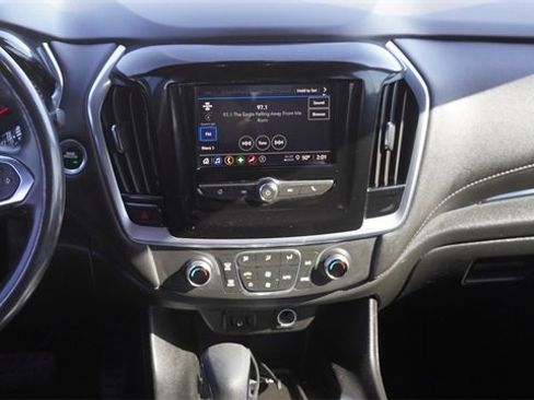 Used 2022 Chevrolet Traverse LT w/ LPO, Cargo Package image 17