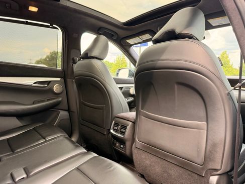 Used 2019 INFINITI QX50 Essential w/ Sensory Package AWD/4WD image 26
