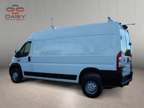 Used 2021 RAM ProMaster 2500 image 7