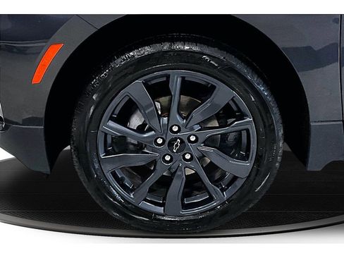 Used 2022 Chevrolet Equinox RS AWD/4WD image 10