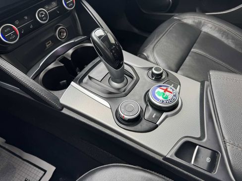 Used 2018 Alfa Romeo Stelvio Sport w/ Quick Order Package 22J Sport image 35