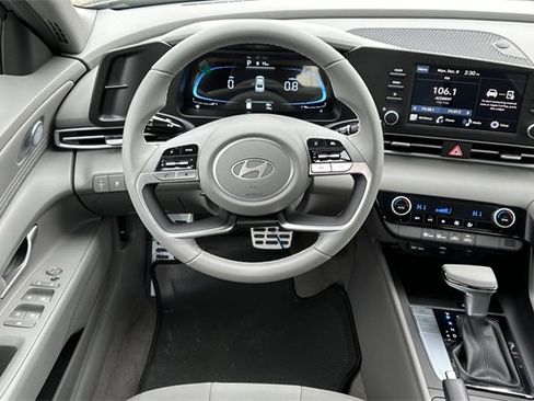New 2026 Hyundai Elantra Sport image 14
