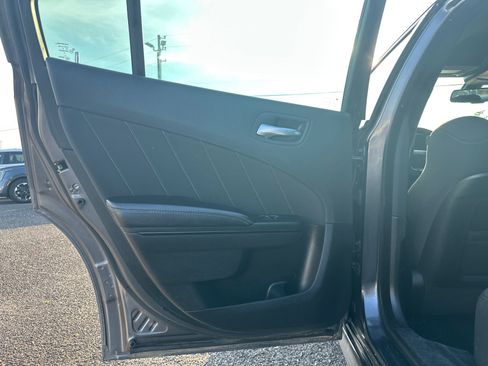 Used 2021 Dodge Charger R/T w/ Blacktop Package RWD image 11