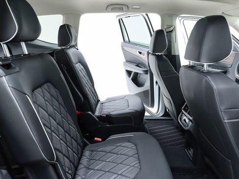 New 2026 Volkswagen Atlas SEL Premium R-Line image 77