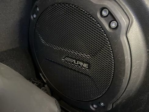 Certified 2023 Jeep Wrangler Unlimited Sahara w/ Cold Weather Group image 13