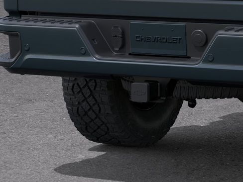 New 2026 Chevrolet Silverado 2500 ZR2 AWD/4WD image 14