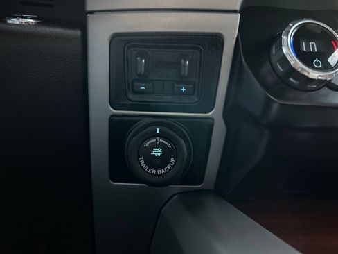 Used 2022 Ford F350 King Ranch w/ King Ranch Ultimate Package AWD/4WD image 25