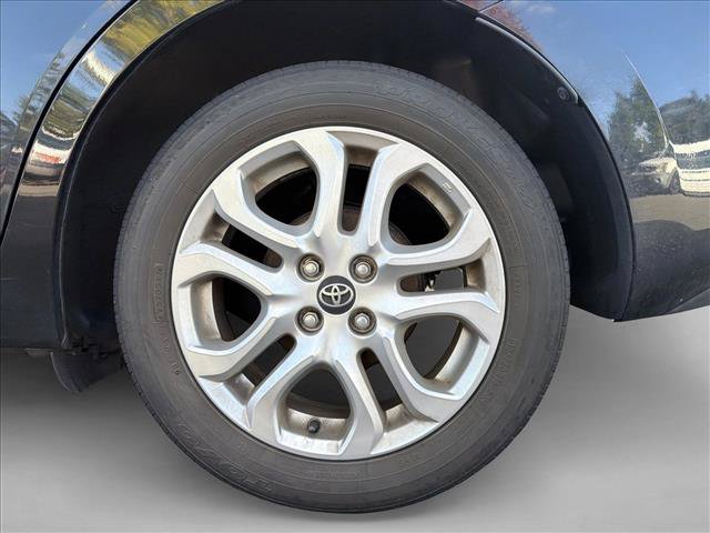 Used 2017 Toyota Yaris iA FWD image 6