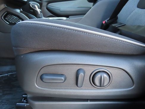 New 2026 Chevrolet TrailBlazer LT w/ Convenience Package AWD/4WD image 8