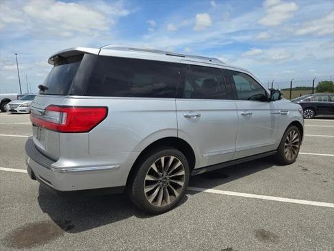 Used 2018 Lincoln Navigator Select w/ Technology Package image 7