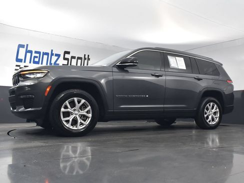 Used 2022 Jeep Grand Cherokee L Limited AWD/4WD image 18