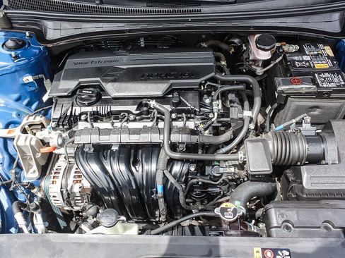 Certified 2022 Hyundai Elantra SEL FWD image 36