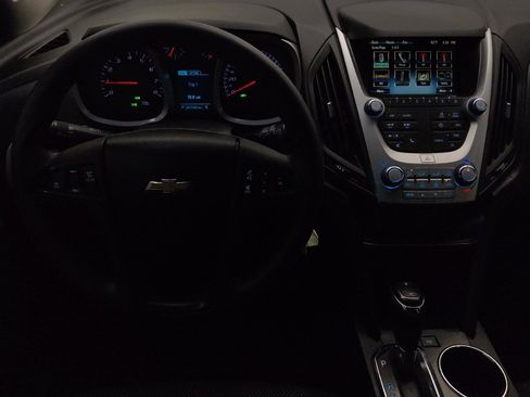 Used 2016 Chevrolet Equinox LS FWD image 22
