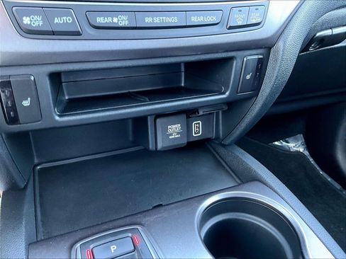Used 2022 Honda Pilot Black Edition image 16