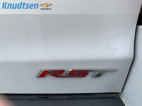 Used 2020 Chevrolet Suburban Premier image 15