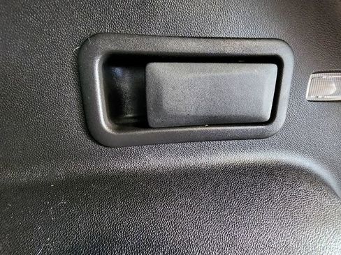 Used 2019 Chevrolet Blazer RS w/ Sun and Wheels Package image 10