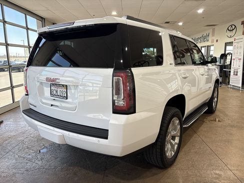 Used 2018 GMC Yukon SLT w/ Open Road Package RWD image 2