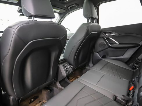 Used 2025 BMW X1 xDrive28i w/ Convenience Package image 21