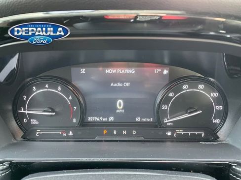 Used 2022 Lincoln Corsair Standard w/ Equipment Group 101A image 2