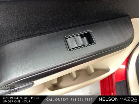 Used 2012 Toyota Camry LE image 32