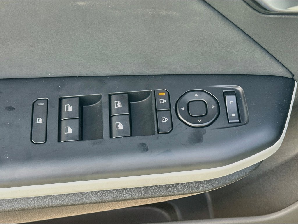 New 2027 Kia K4 GT-Line Turbo FWD image 17