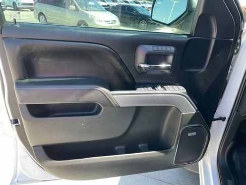 Used 2015 Chevrolet Silverado 1500 LTZ Z71 w/ LTZ Plus Package AWD/4WD image 13