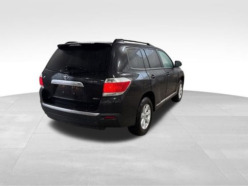 Used 2013 Toyota Highlander SE image 5