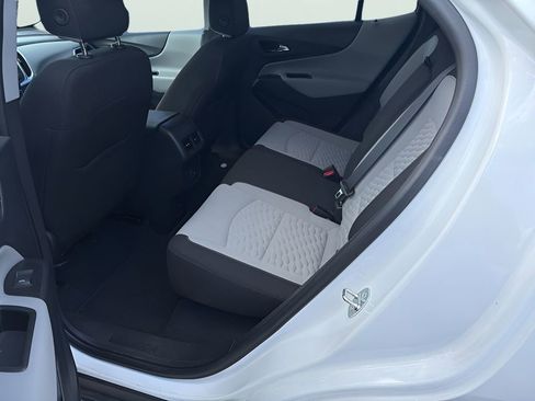 Used 2021 Chevrolet Equinox LT FWD image 6