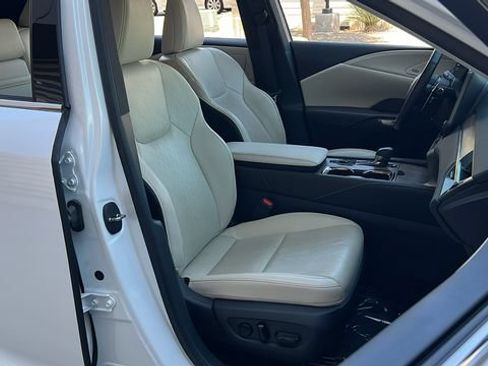 Used 2024 Lexus RX 350 Premium Plus w/ Convenience Package FWD image 52