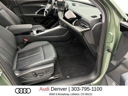 Used 2025 Audi Q5 Premium w/ Convenience Package AWD/4WD image 24