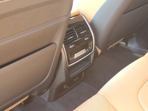 New 2026 BMW X5 xDrive40i w/ M Sport Package AWD/4WD image 25