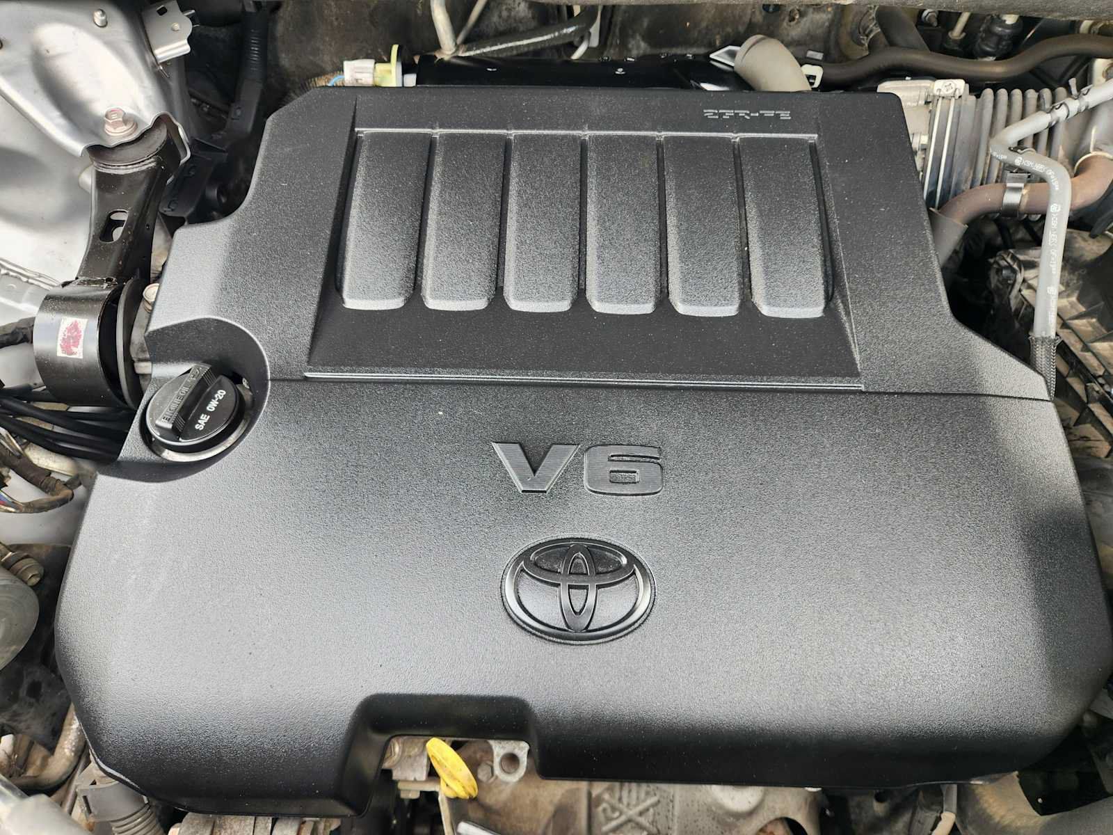 Used 2014 Toyota Highlander XLE FWD image 31