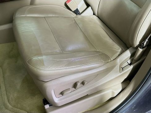 Used 2016 Chevrolet Suburban LT w/ Max Trailering Package image 22