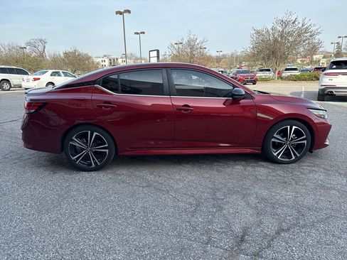 Used 2021 Nissan Sentra SR image 11