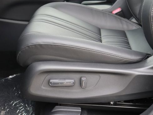 New 2026 Honda HR-V EX-L image 10