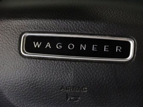 Used 2024 Jeep Wagoneer L Series II w/ Flexible Seating Group image 43