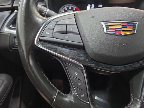 Certified 2023 Cadillac XT5 Premium Luxury AWD/4WD image 13