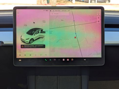 Used 2024 Tesla Model Y Long Range image 19