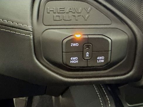 Used 2025 RAM 3500 Limited image 20