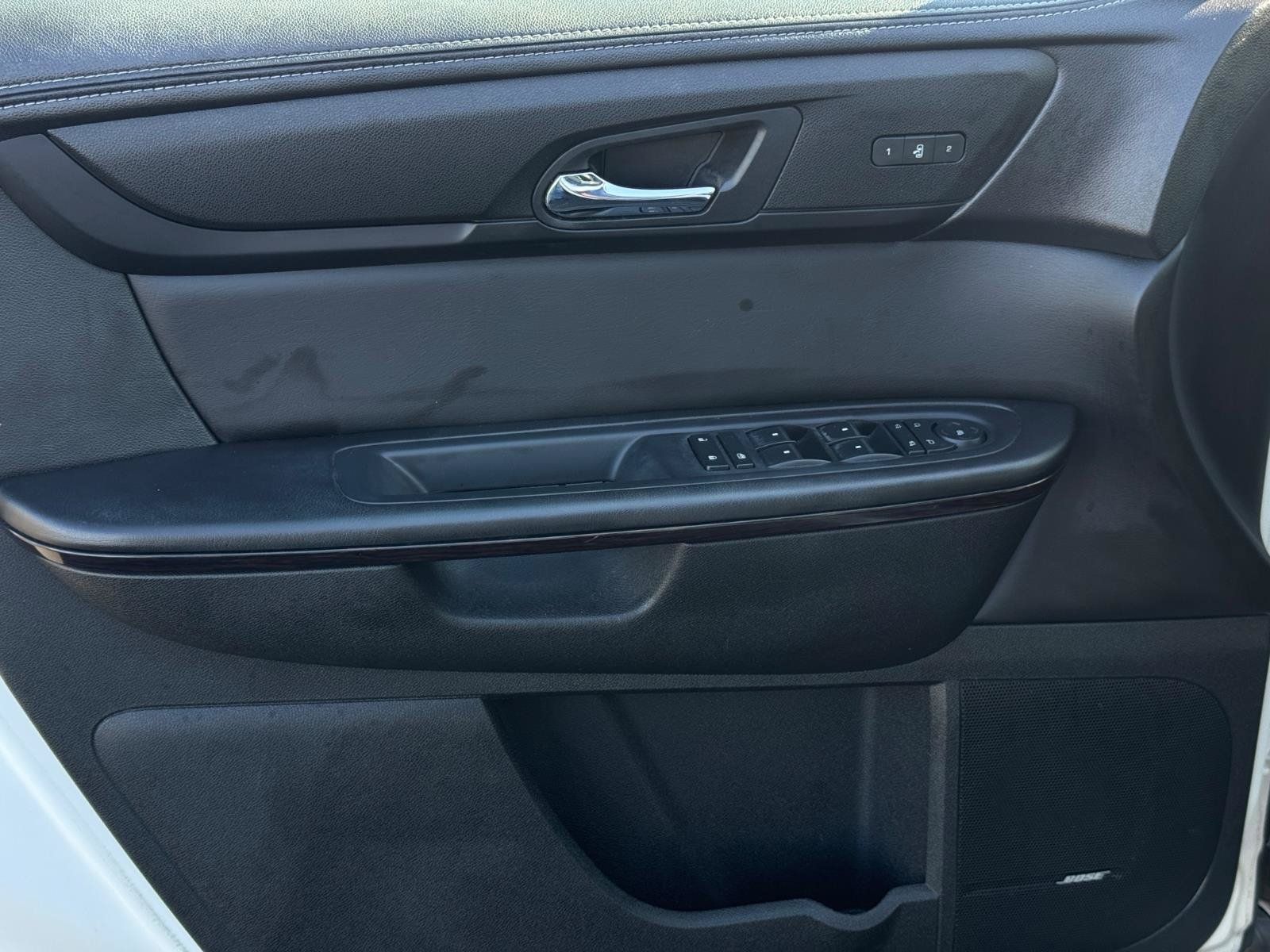 Used 2015 Chevrolet Traverse LTZ FWD image 14